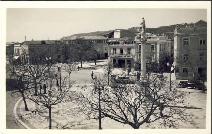 Est�tua do Bocage- Roteiro Setubal