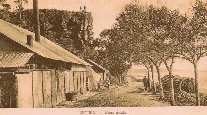 Pedra Furada- Roteiro Setubal